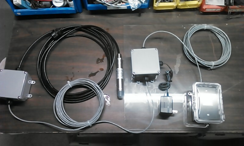 Fuel Minder™ Custom Heavy Duty Wired Hydrostatic Fluid Level System